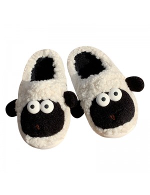 Chaussons en coton en forme de mouton à gros yeux